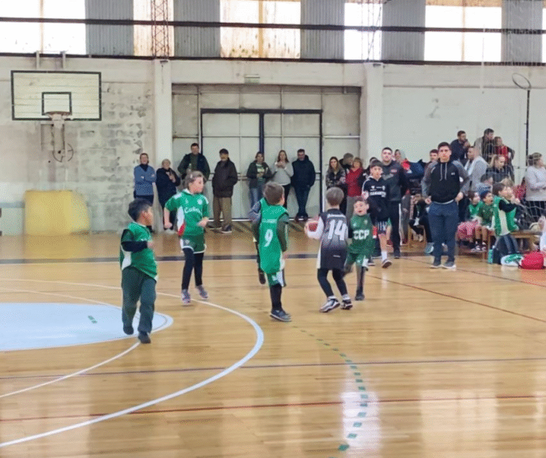 Diamantino fue sede de un gran encuentro de Escuelitas de Básquet